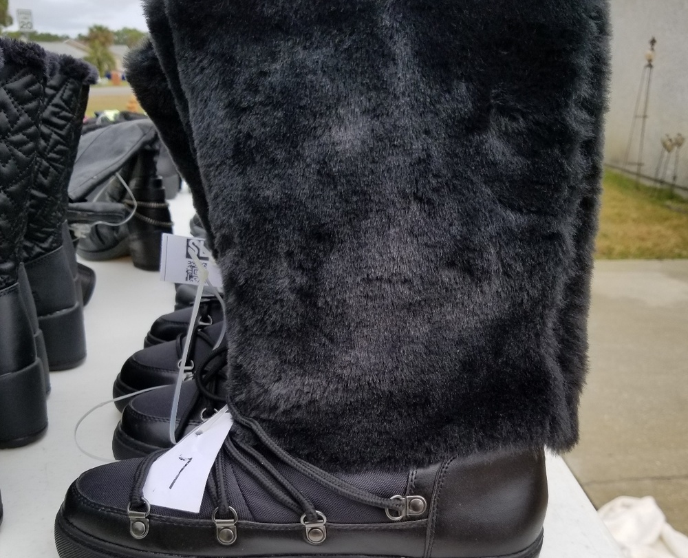 Fur top waterproof boots